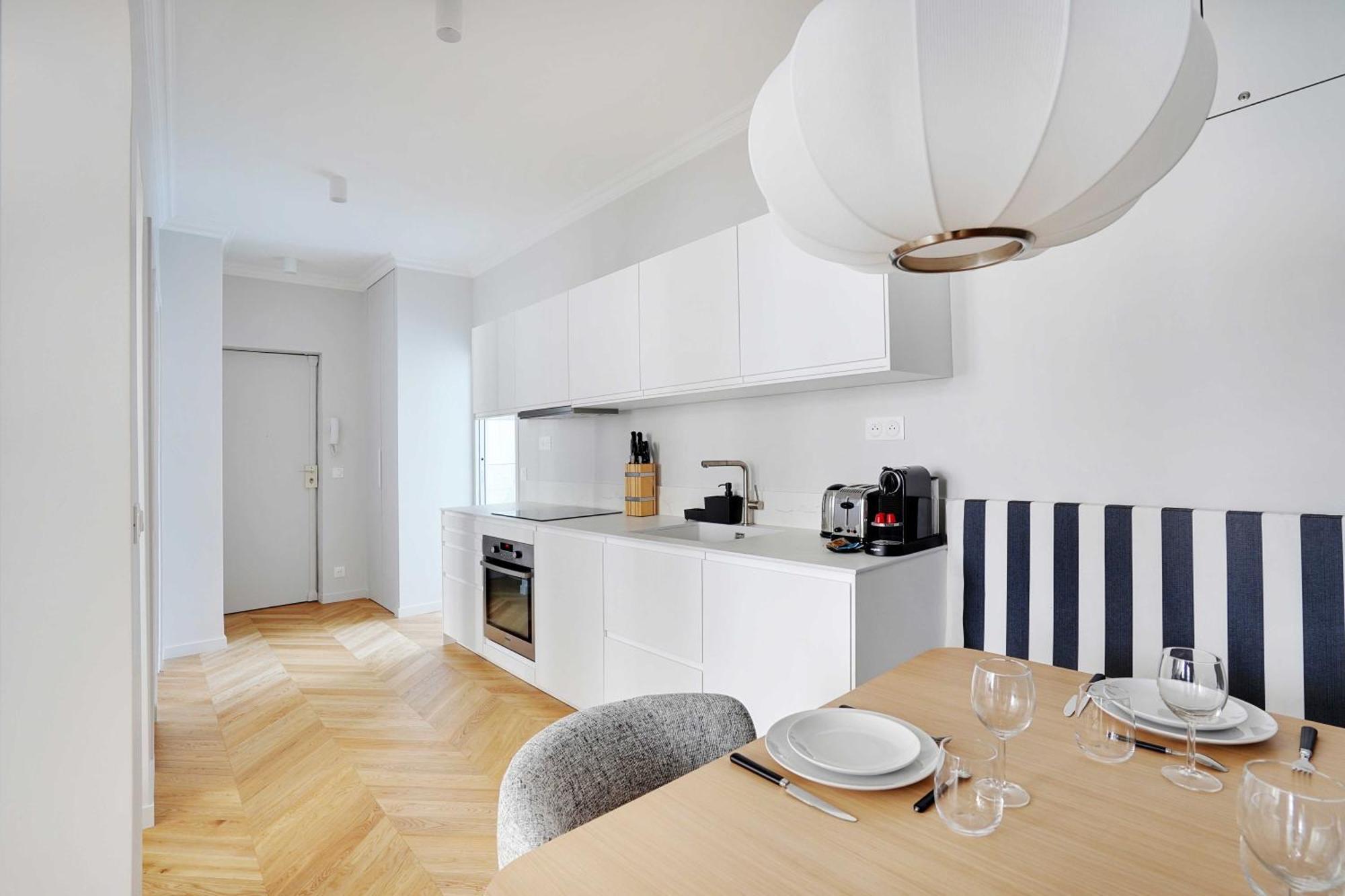 Moderne Champs-elysees - Saint Honore Parijs